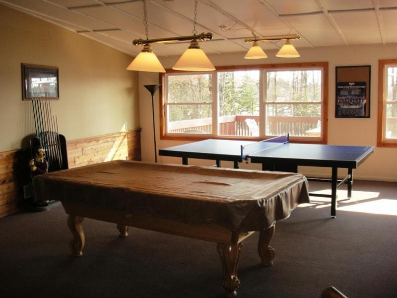 Hiawatha Lodge Inn Eagle River Bagian luar foto